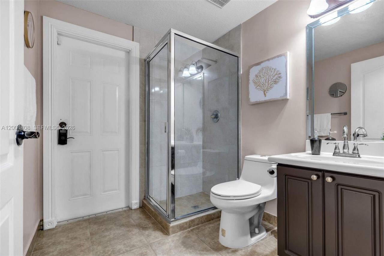 16230 NW 84th Ct , Miami Lakes, FL 33016 Photo