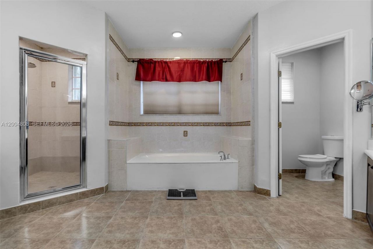 16230 NW 84th Ct , Miami Lakes, FL 33016 Photo