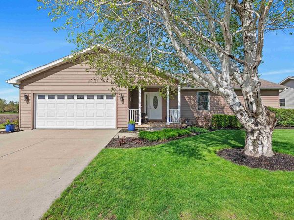 607 CHEROKEE Lane, Pontiac, IL 61764