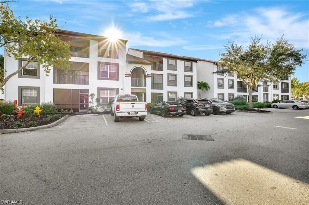 7905 Preserve Cir, Unit 132, Naples, FL 34119 Photo