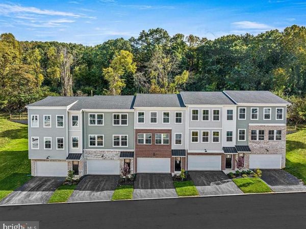 101 FOUR LEAF DRIVE , DOWNINGTOWN, PA 19335