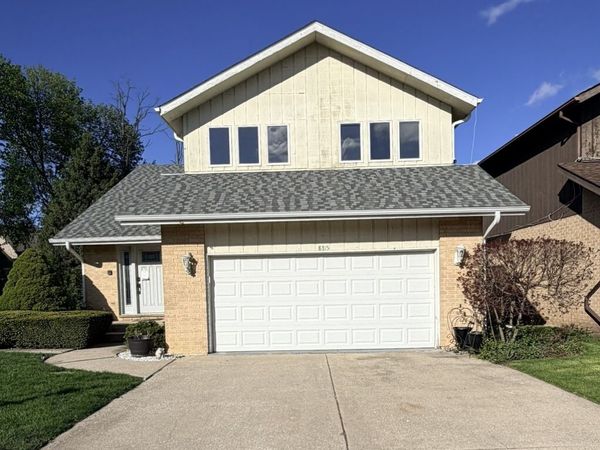 8315 Helen Court, Downers Grove, IL 60516