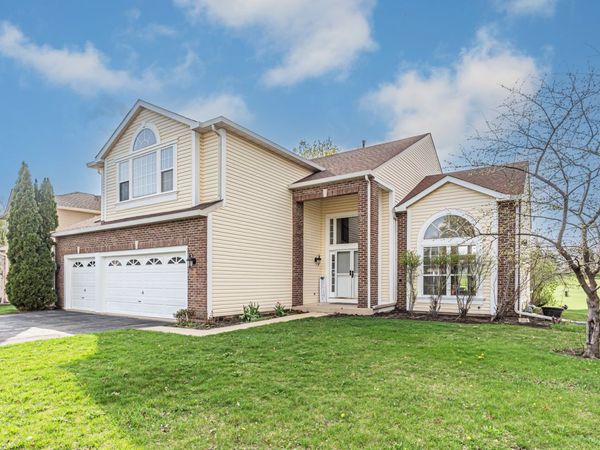 1171 HEAVENS GATE , Lake In The Hills, IL 60156