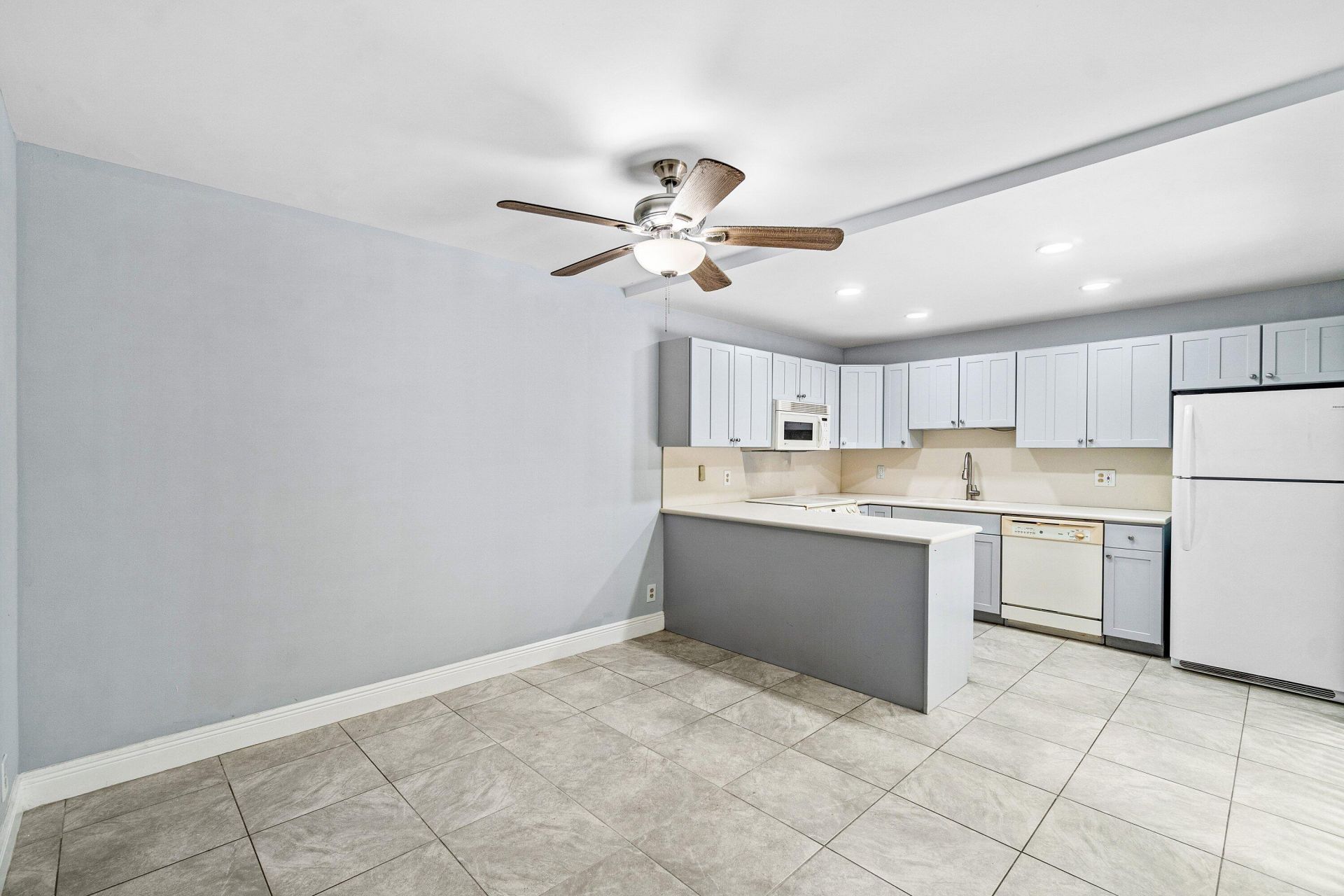 3400 Spanish Wells, Unit 52-a, Delray Beach, FL 33445 Photo