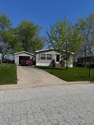 30 Meadowlark Lane , Beecher, IL 60401