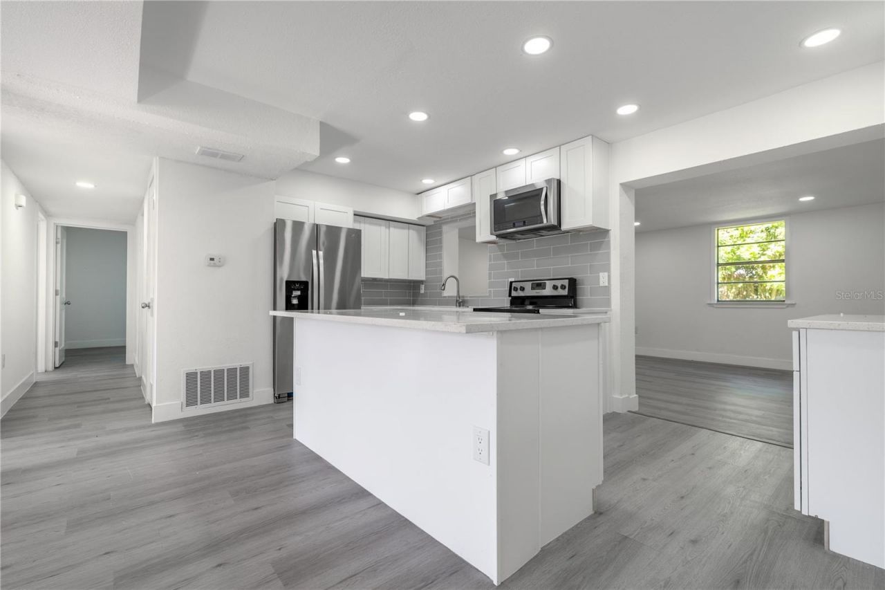 309 Hope Circle, Orlando, FL 32811 Photo