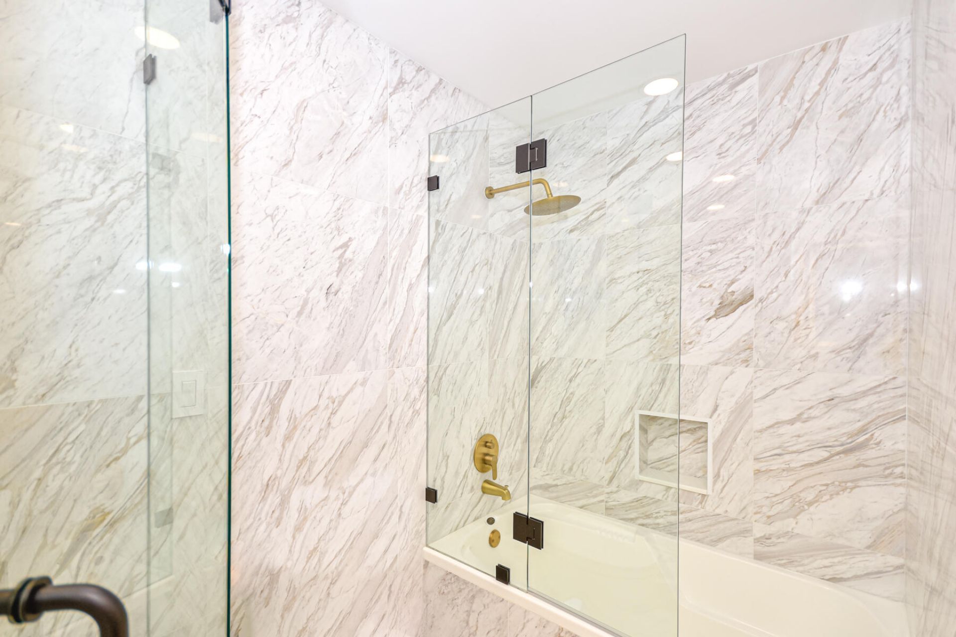 10101 Collins Avenue, Unit 7d, Bal Harbour, FL 33154 Photo
