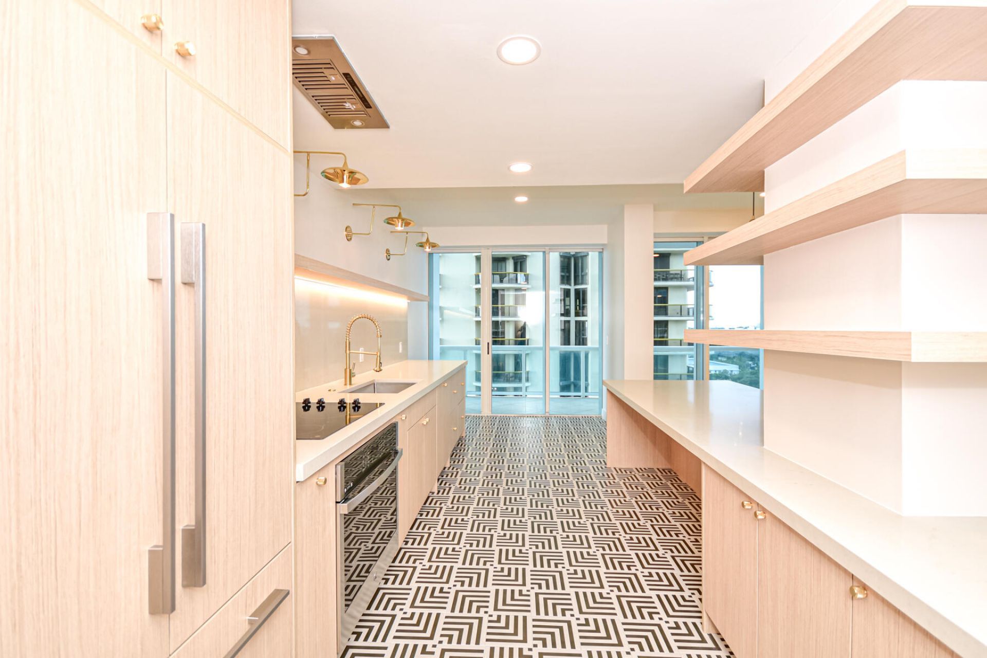 10101 Collins Avenue, Unit 7d, Bal Harbour, FL 33154 Photo