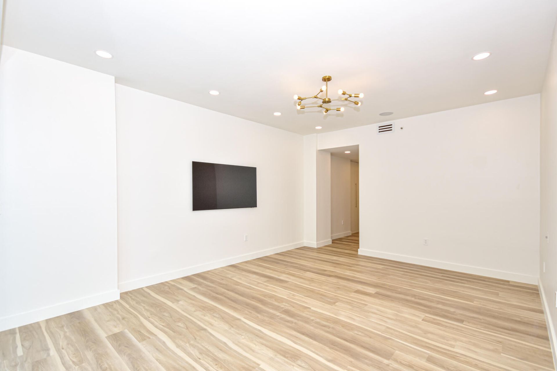 10101 Collins Avenue, Unit 7d, Bal Harbour, FL 33154 Photo