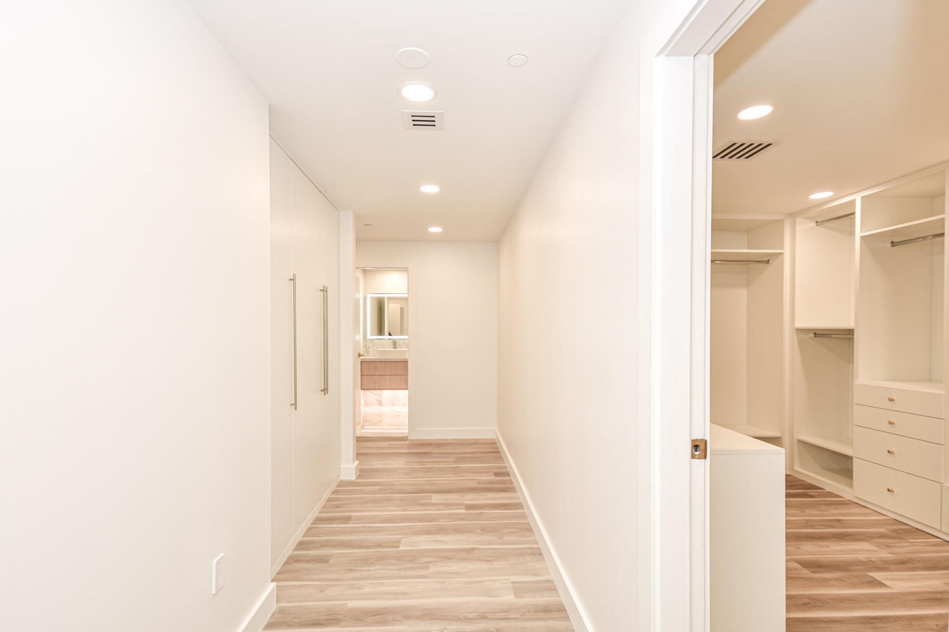 10101 Collins Avenue, Unit 7d, Bal Harbour, FL 33154 Photo