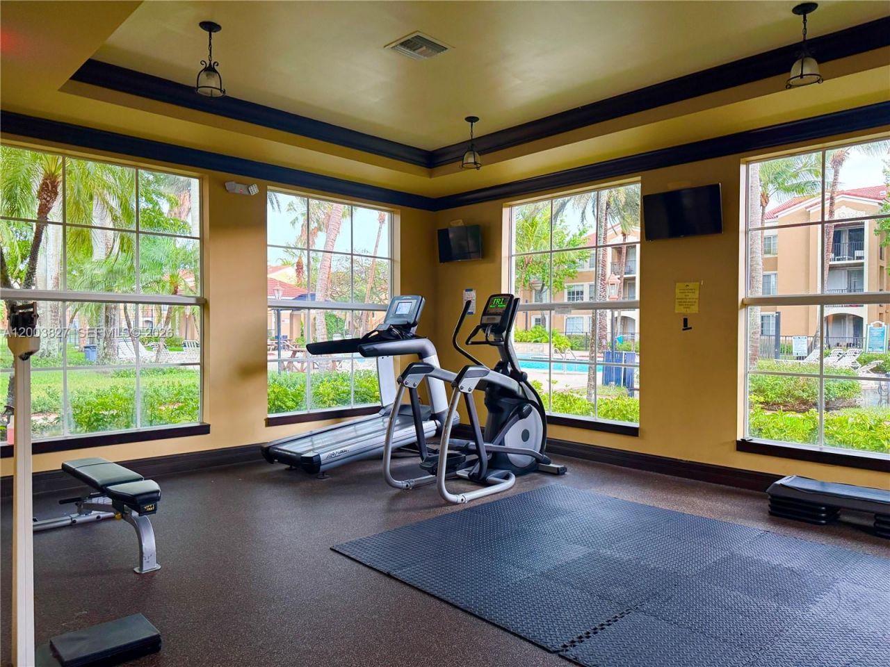 8060 N Nob Hill Rd , Unit 203, Tamarac, FL 33321 Photo