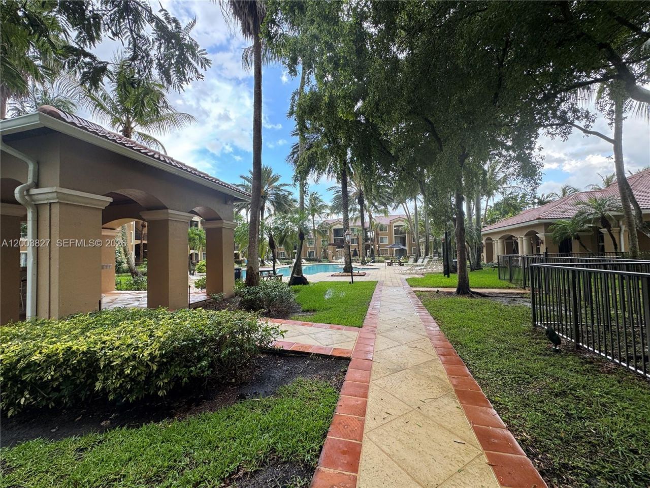 8060 N Nob Hill Rd , Unit 203, Tamarac, FL 33321 Photo