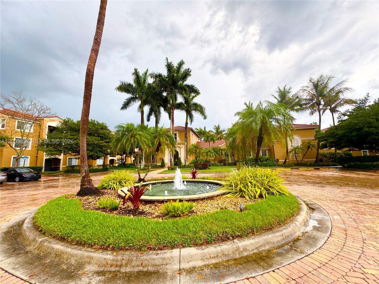 8060 N Nob Hill Rd , Unit 203, Tamarac, FL 33321 Photo