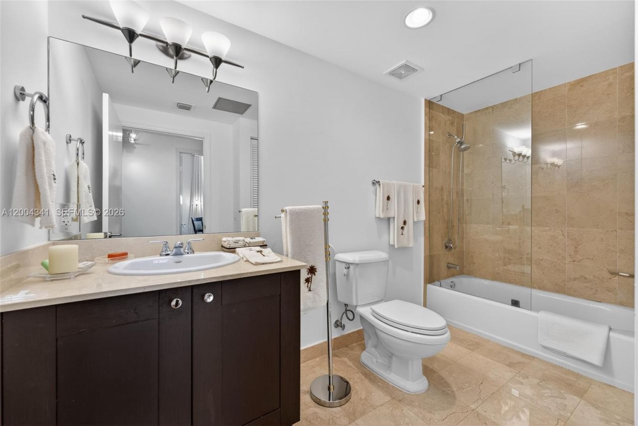 4100 Salzedo St , Unit 619, Coral Gables, FL 33146 Photo