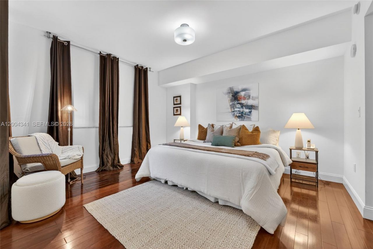 4100 Salzedo St , Unit 619, Coral Gables, FL 33146 Photo