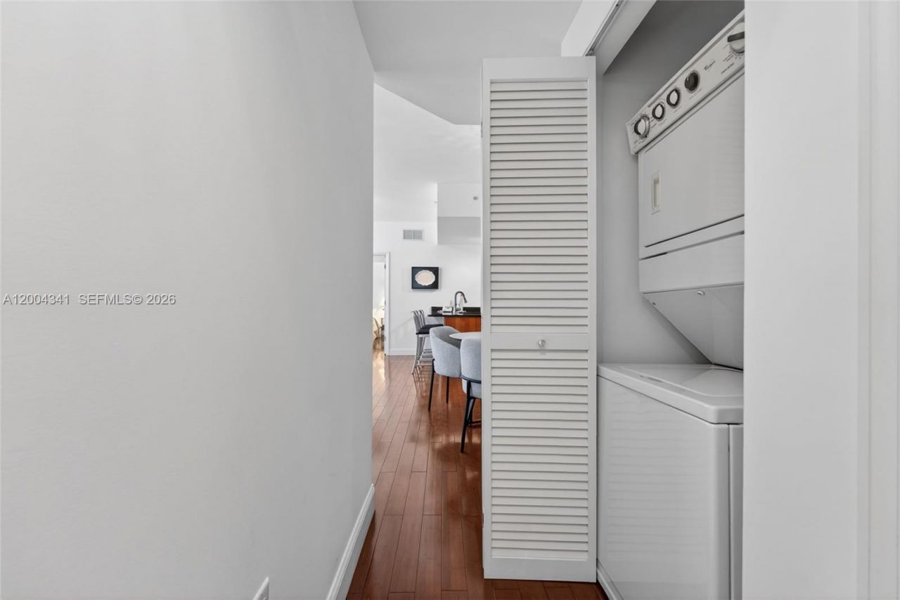 4100 Salzedo St , Unit 619, Coral Gables, FL 33146 Photo