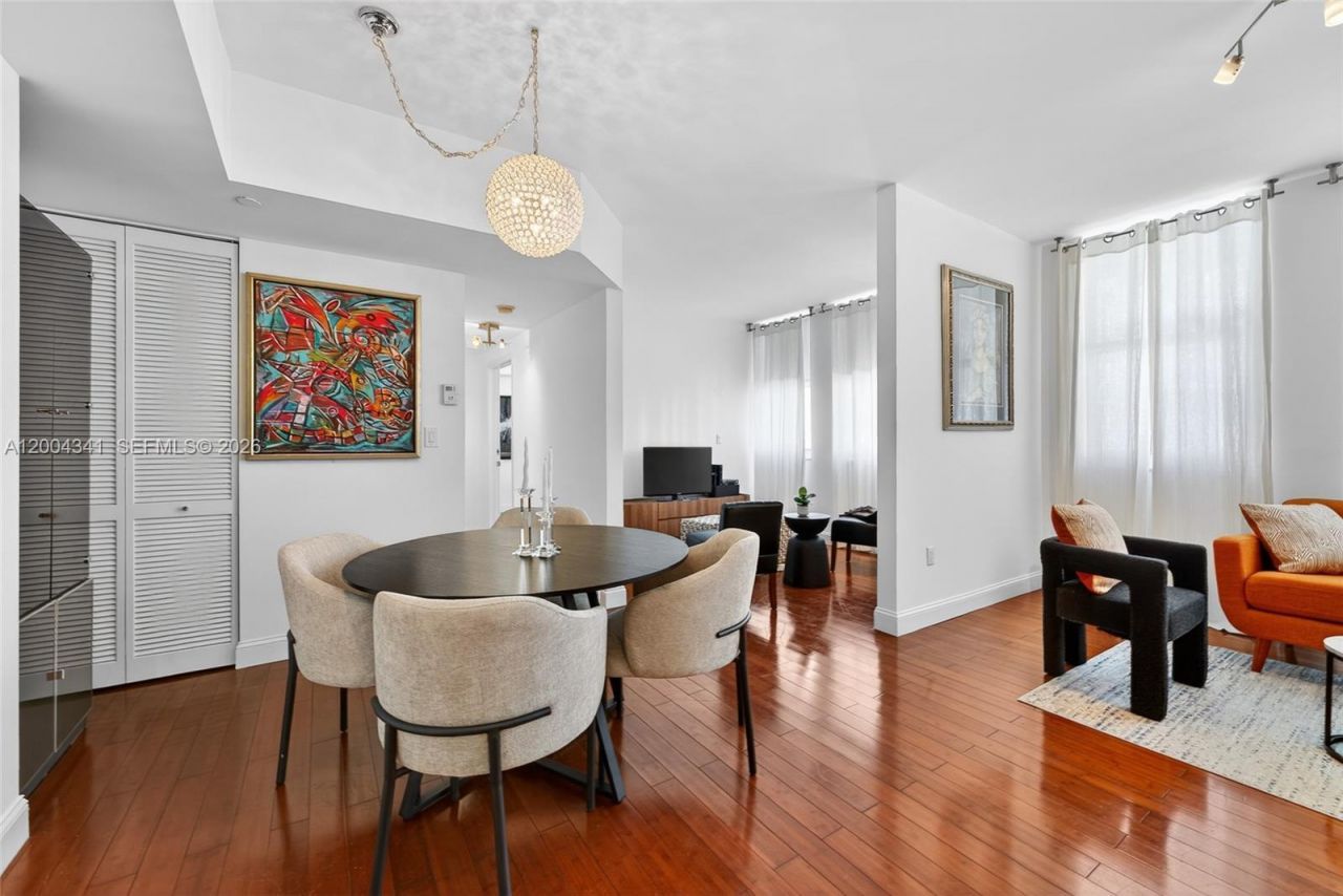 4100 Salzedo St , Unit 619, Coral Gables, FL 33146 Photo