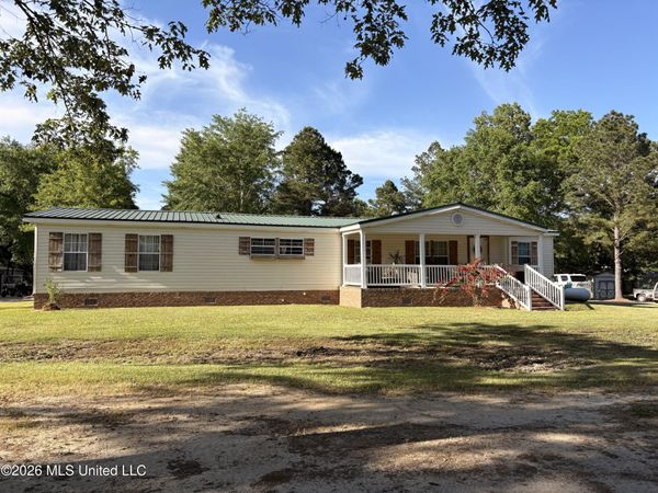 109 Prairie Creek Road, Morton, MS 39117