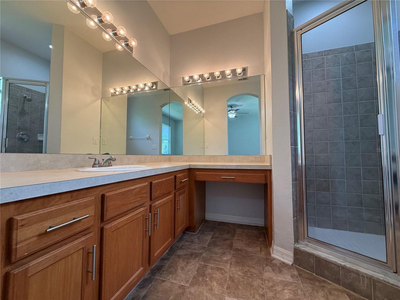 8118 Stone Path Way, Tampa, FL 33647 Photo