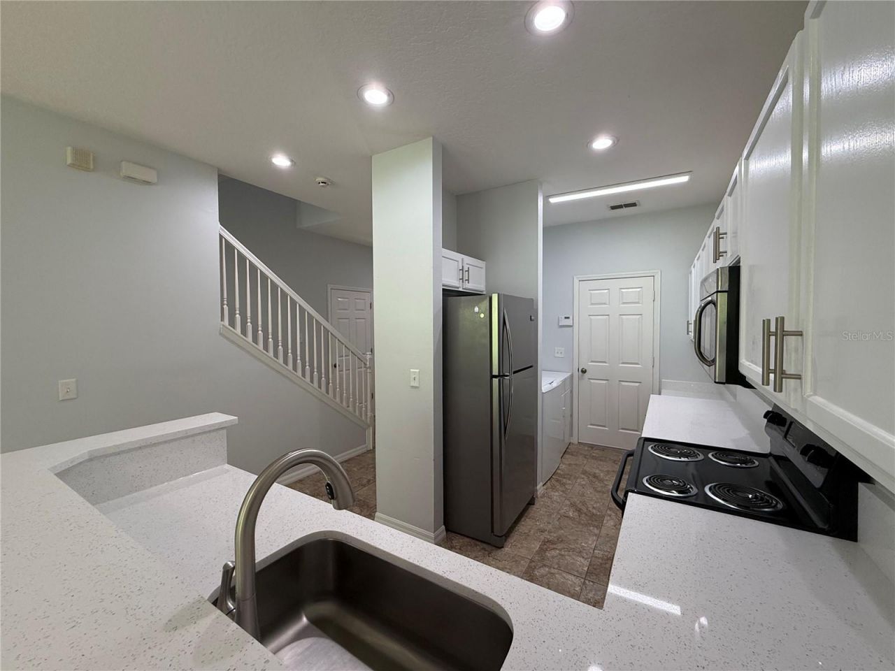 8118 Stone Path Way, Tampa, FL 33647 Photo