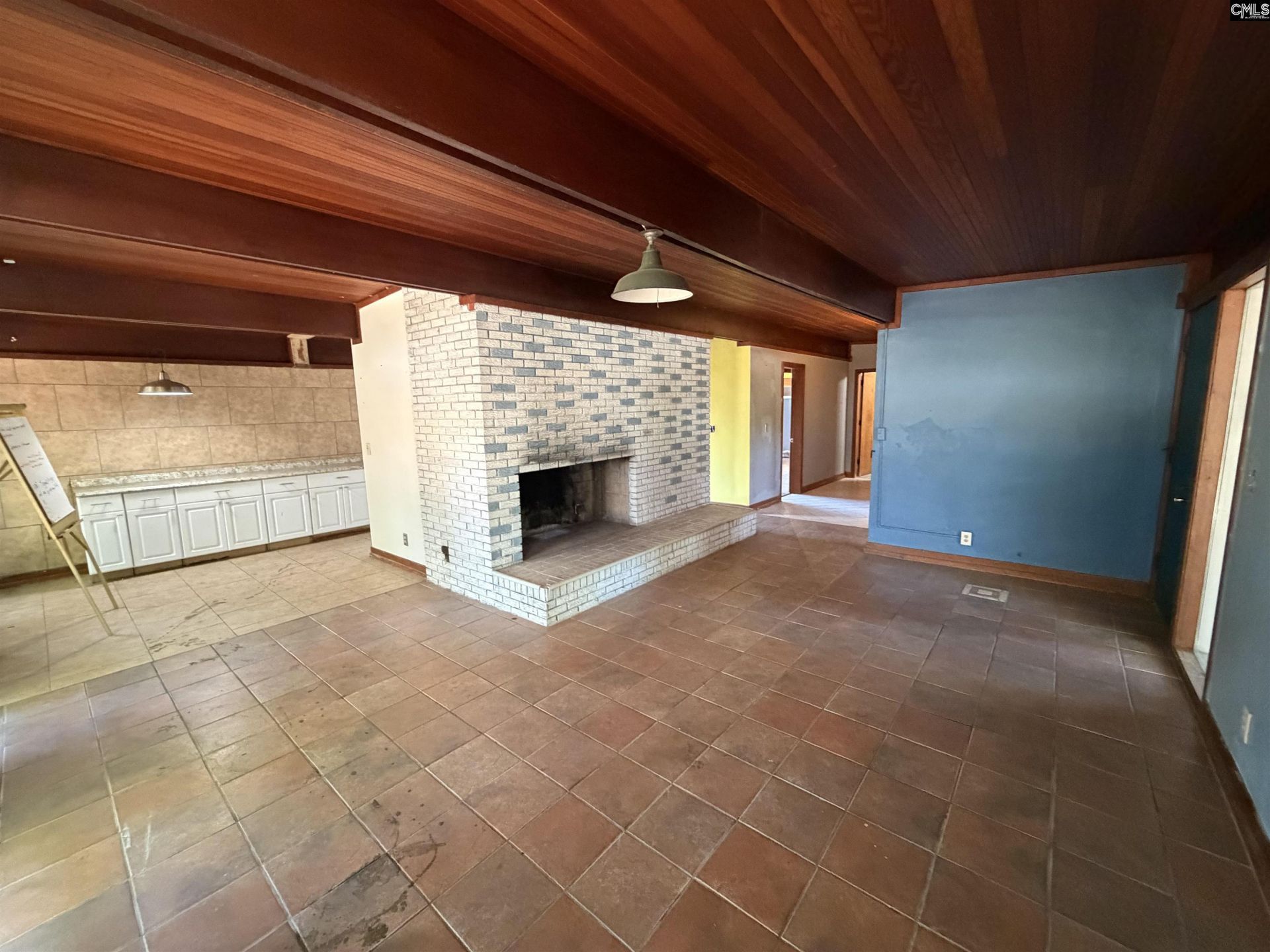 710 Mason Road  Photo 5