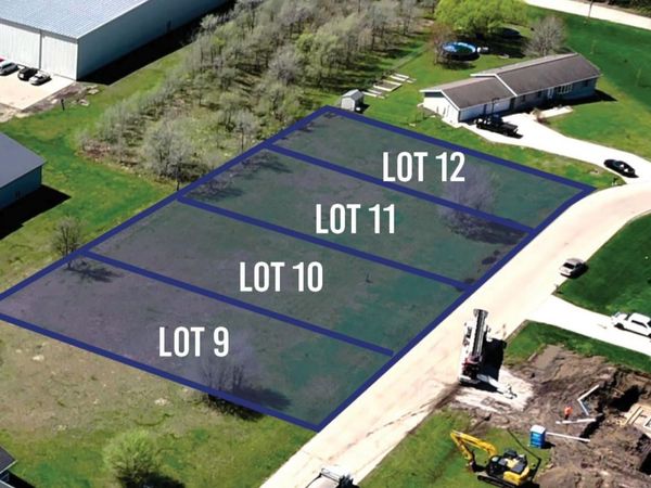 Lot 11 Hunter Dr. , Evansdale, IA 50707