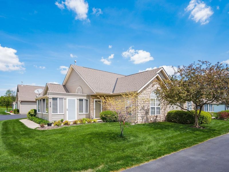 3664 E Links, Unit # 14, Hilliard, OH 43026 Photo 3