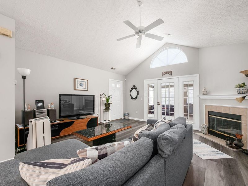 3664 E Links, Unit # 14, Hilliard, OH 43026 Photo 5