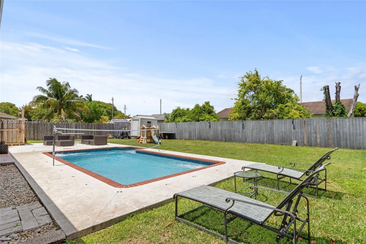 13453 SW 256th Ter , Homestead, FL 33032 Photo