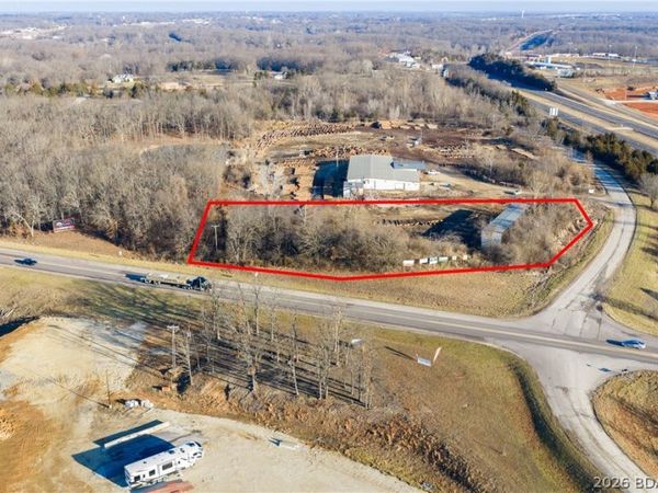 147 Hayes Drive, Eldon, MO 65026