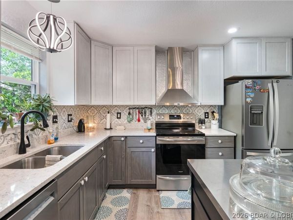 6231 Shadow Circle , Osage Beach, MO 65065