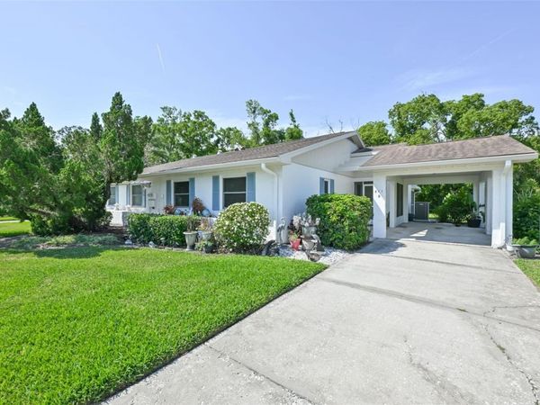 511 FINSBURY CIRCLE , Unit B, SUN CITY CENTER, FL 33573