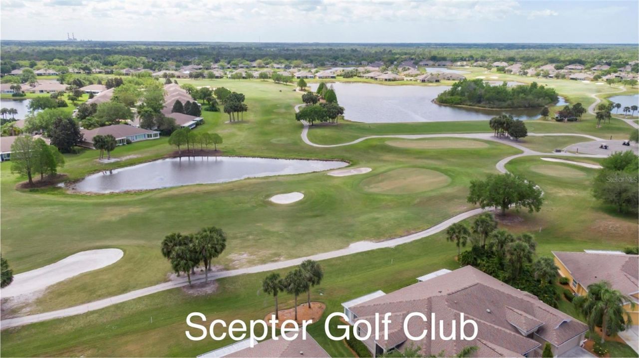 511 Finsbury Circle, Unit B, Sun City Center, FL 33573 Photo