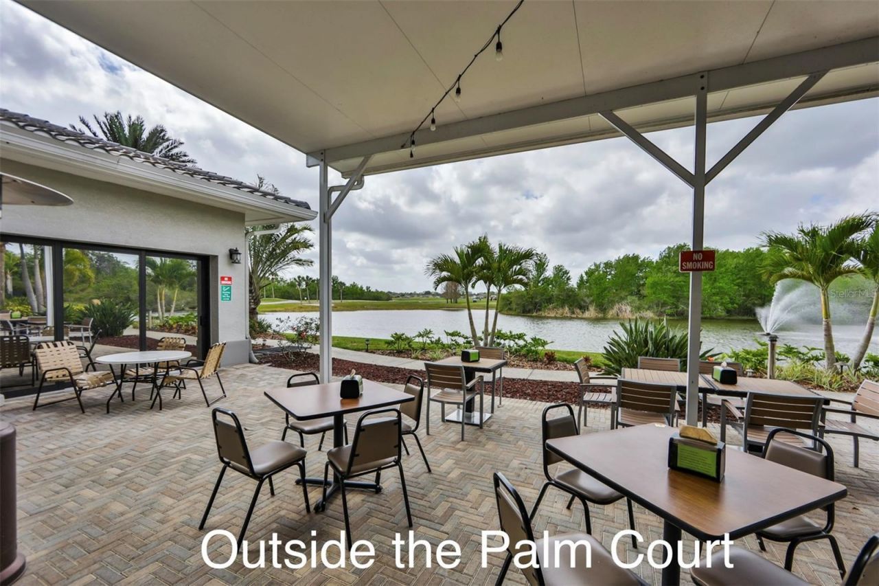 511 Finsbury Circle, Unit B, Sun City Center, FL 33573 Photo