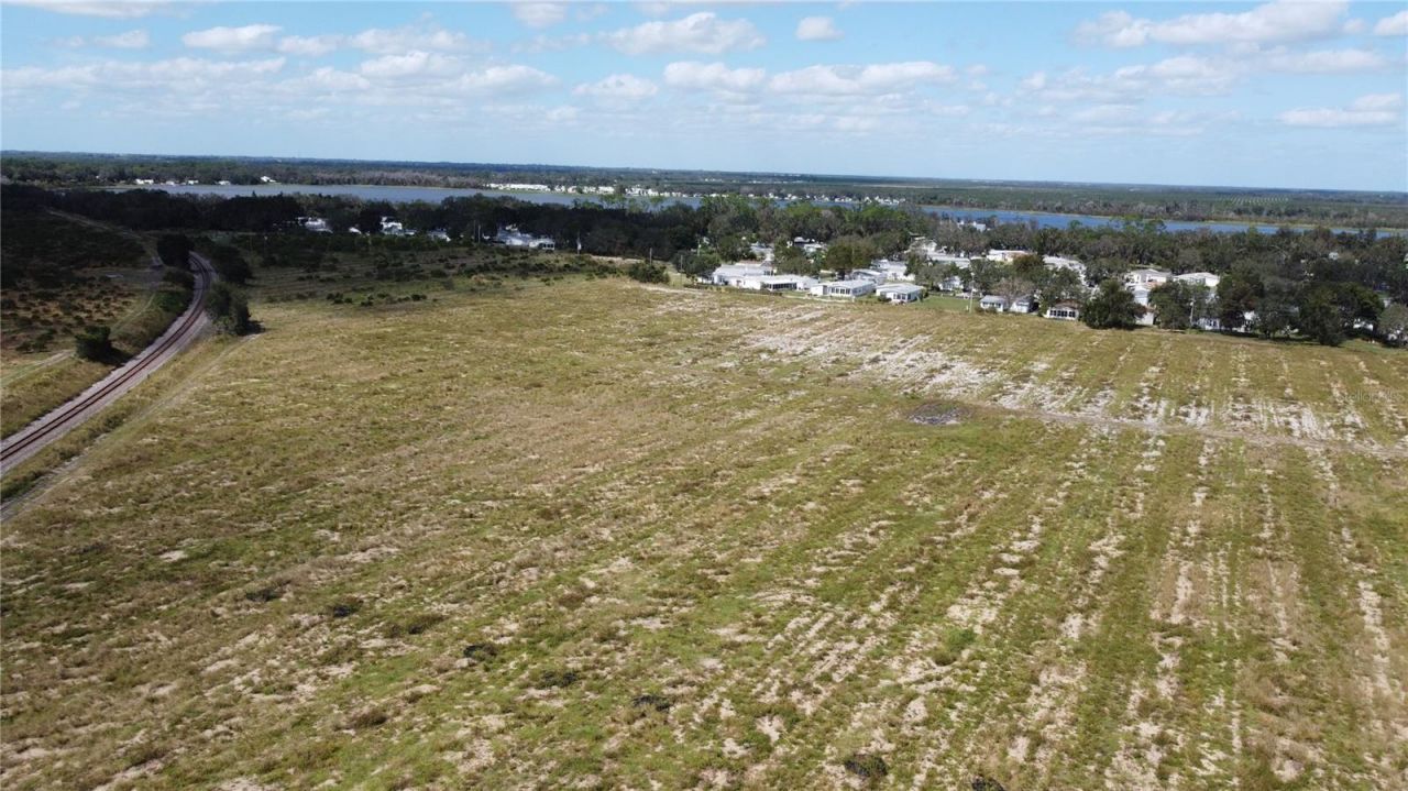 3200 Power Line Road , Avon Park, FL 33825 Photo