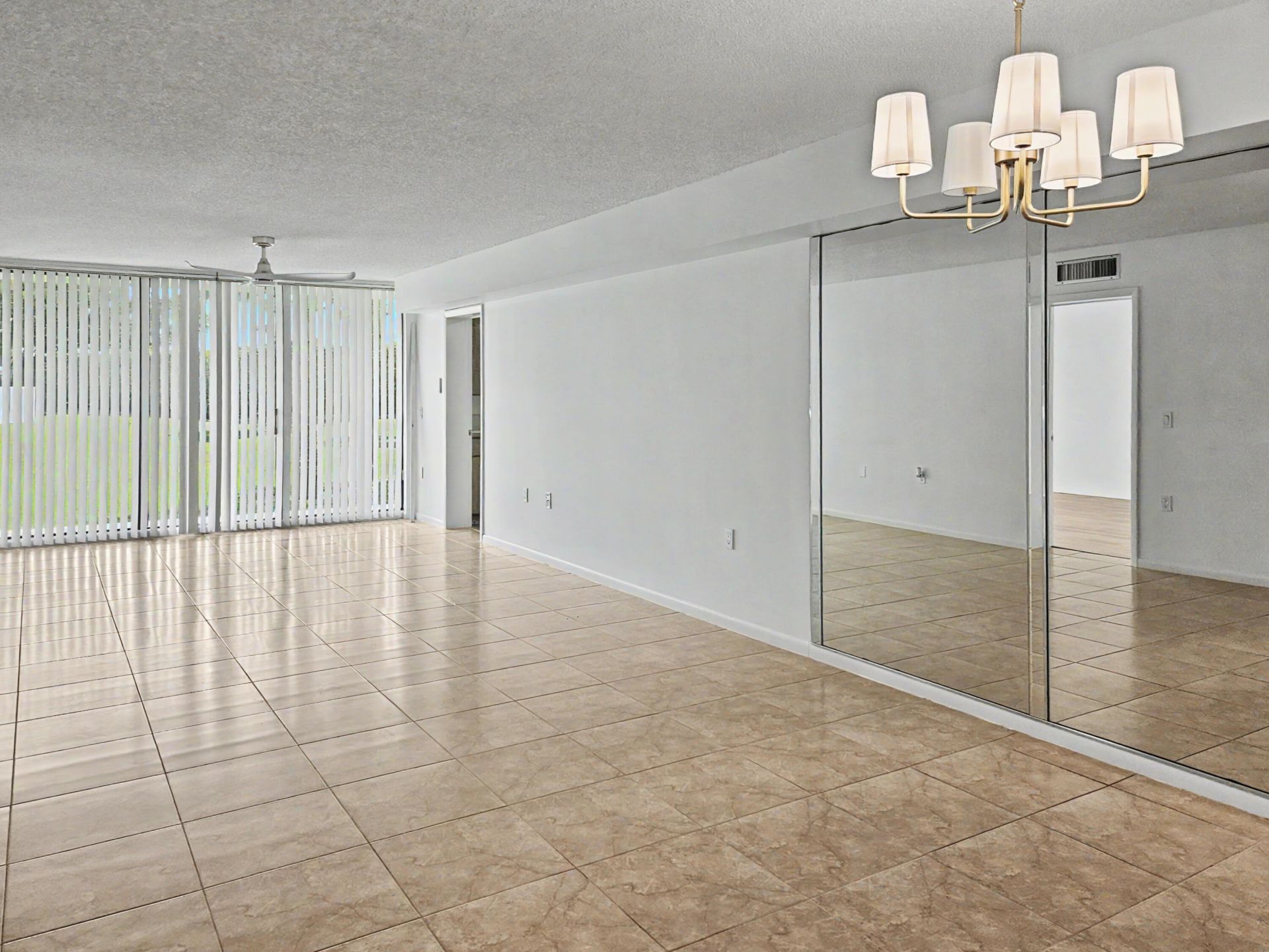 2791 Village Boulevard, Unit 105, West Palm Beach, FL 33409 Photo