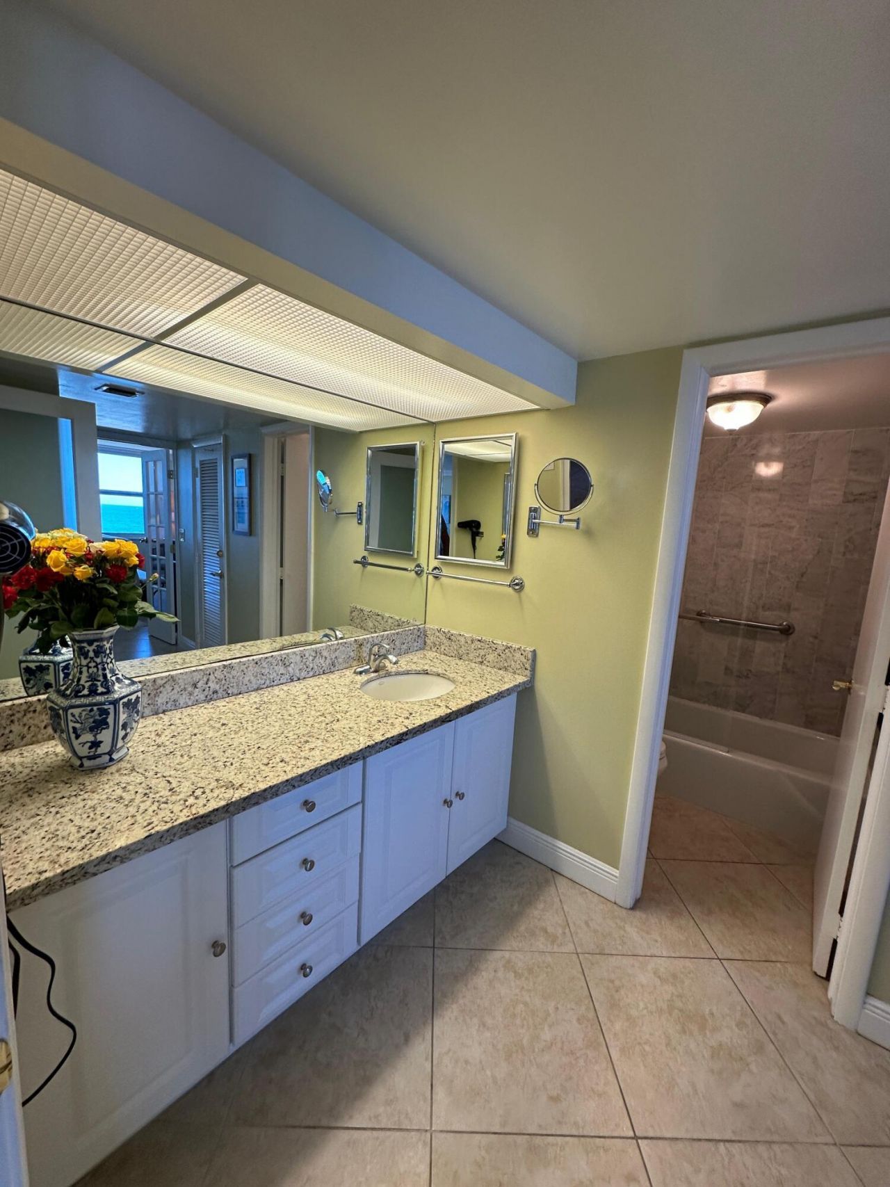 328 N Ocean Boulevard, Unit 902, Pompano Beach, FL 33062 Photo