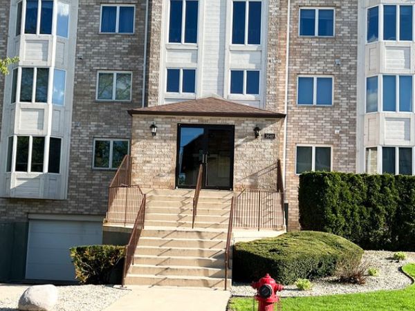 3640 186th Street , Unit 405, Lansing, IL 60438