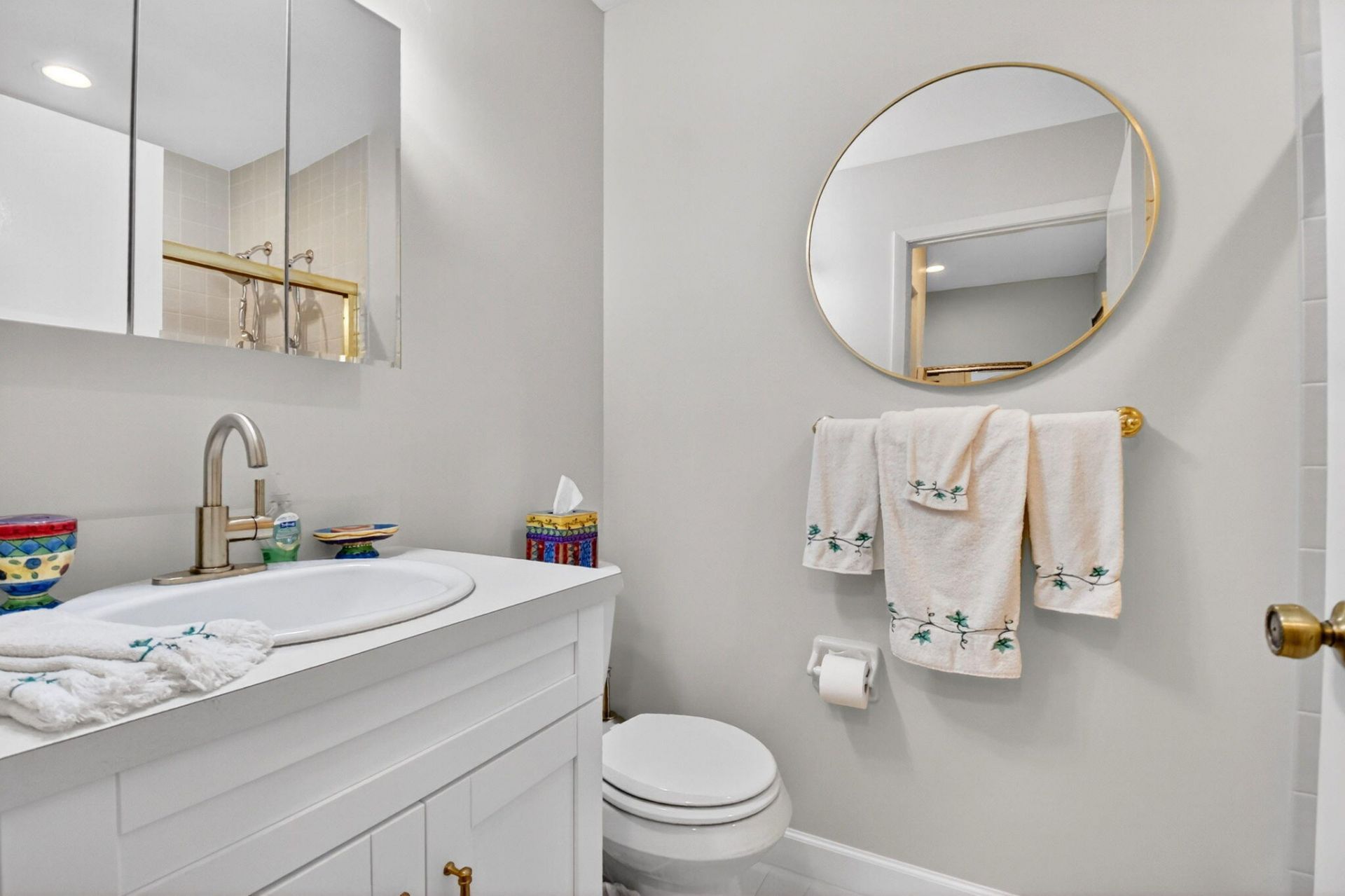 2641 Gately Drive W, Unit 1506, West Palm Beach, FL 33415 Photo