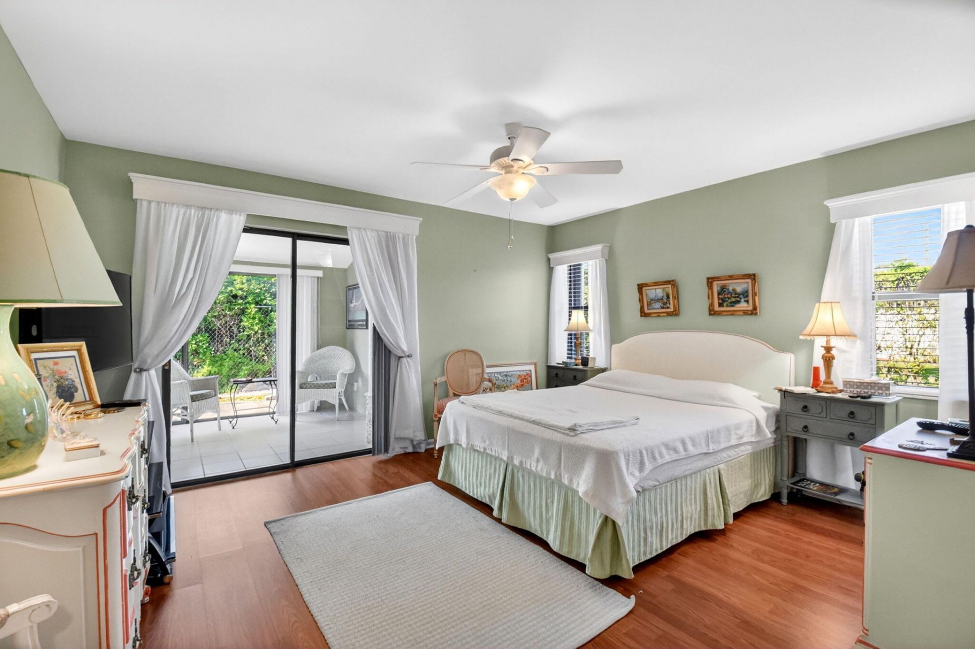 2641 Gately Drive W, Unit 1506, West Palm Beach, FL 33415 Photo