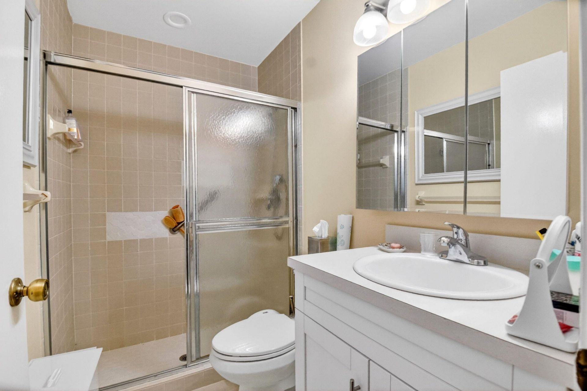 2641 Gately Drive W, Unit 1506, West Palm Beach, FL 33415 Photo