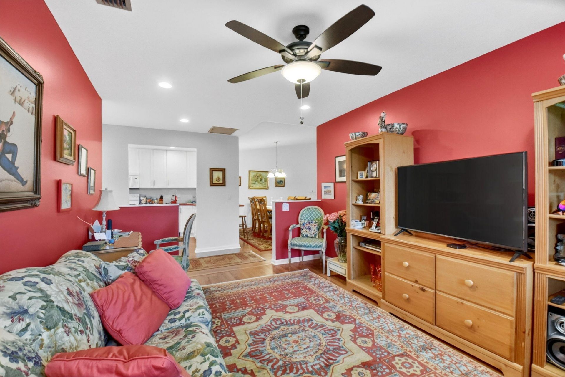 2641 Gately Drive W, Unit 1506, West Palm Beach, FL 33415 Photo