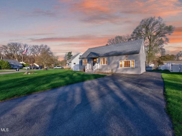 1038 Dudley Road, Schenectady, NY 12303