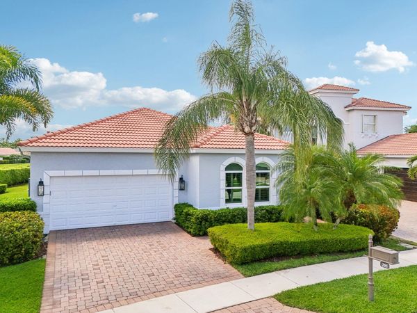 205 Via Condado Way, Palm Beach Gardens, FL 33418