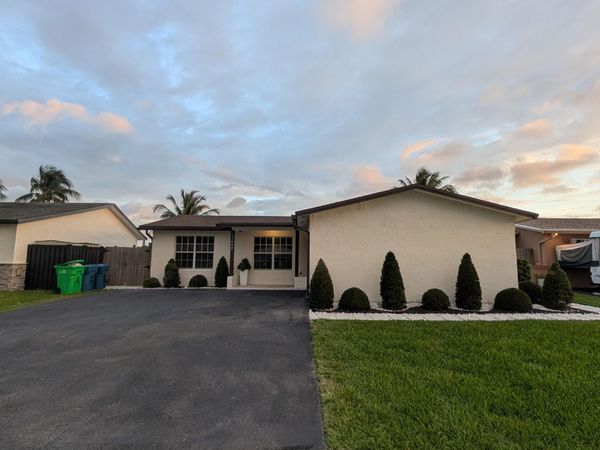11640 NW 32nd Manor, Sunrise, FL 33323