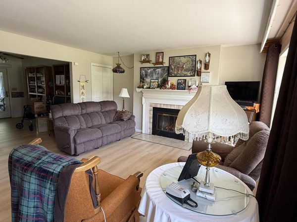 2215 W 18th Street , La Porte, IN 46350