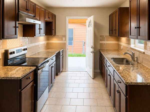 414 E Palfrey St, San Antonio, TX 78223