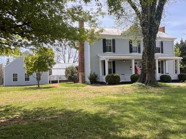 260 MAIN ST N, Amherst, VA 24521