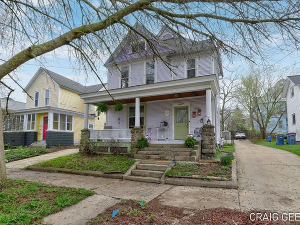 320 Charles Avenue SE, Grand Rapids, MI 49503