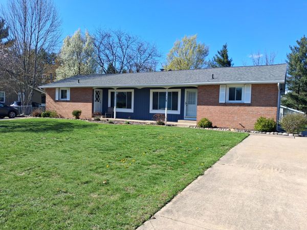 5817 Country View Drive, Allendale, MI 49401